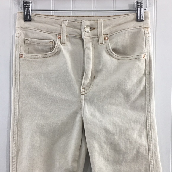 3/$20 We The Free People Skinny Jeans Womens 26 Cream Cotton Denim Raw‎ Hem - Picture 3 of 13